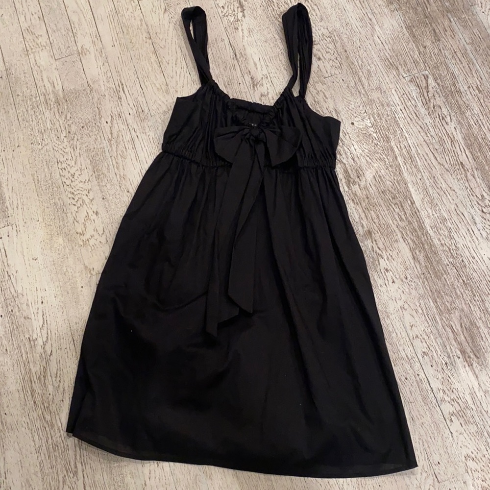 Theory black dress size Large. EUC